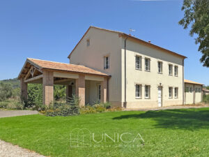 3esterno2