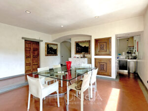 20250903_121345859_0.0