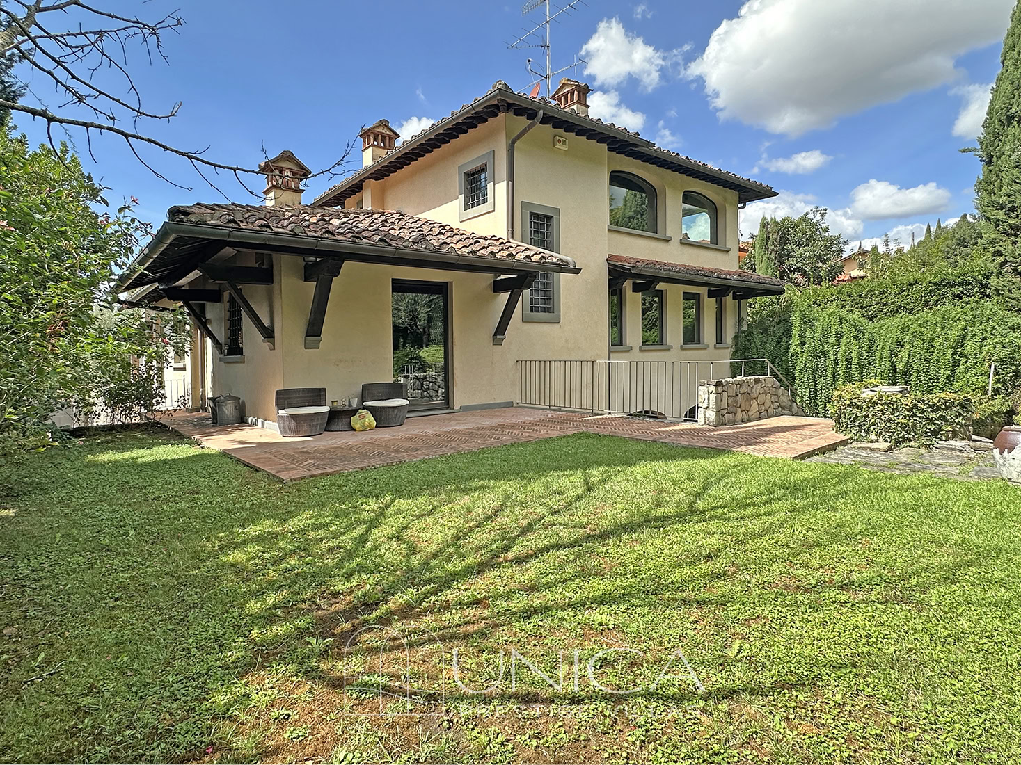 20250903_125553768_0.0