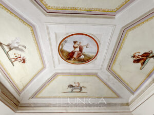 20251104_160311860_0.0